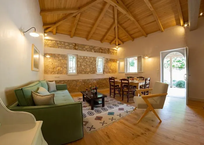 Avli - Tranquil Stonehouse In Lefkada Alexandros