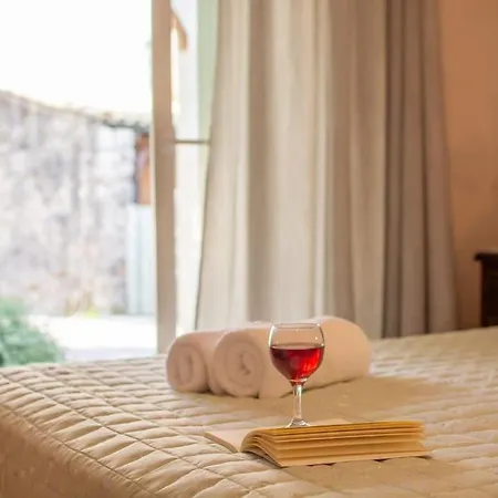 Avli - Tranquil Stonehouse In Lefkada Nyaraló