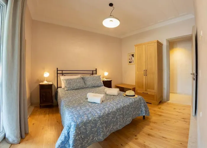 Avli - Tranquil Stonehouse In Lefkada Αλέξανδρος